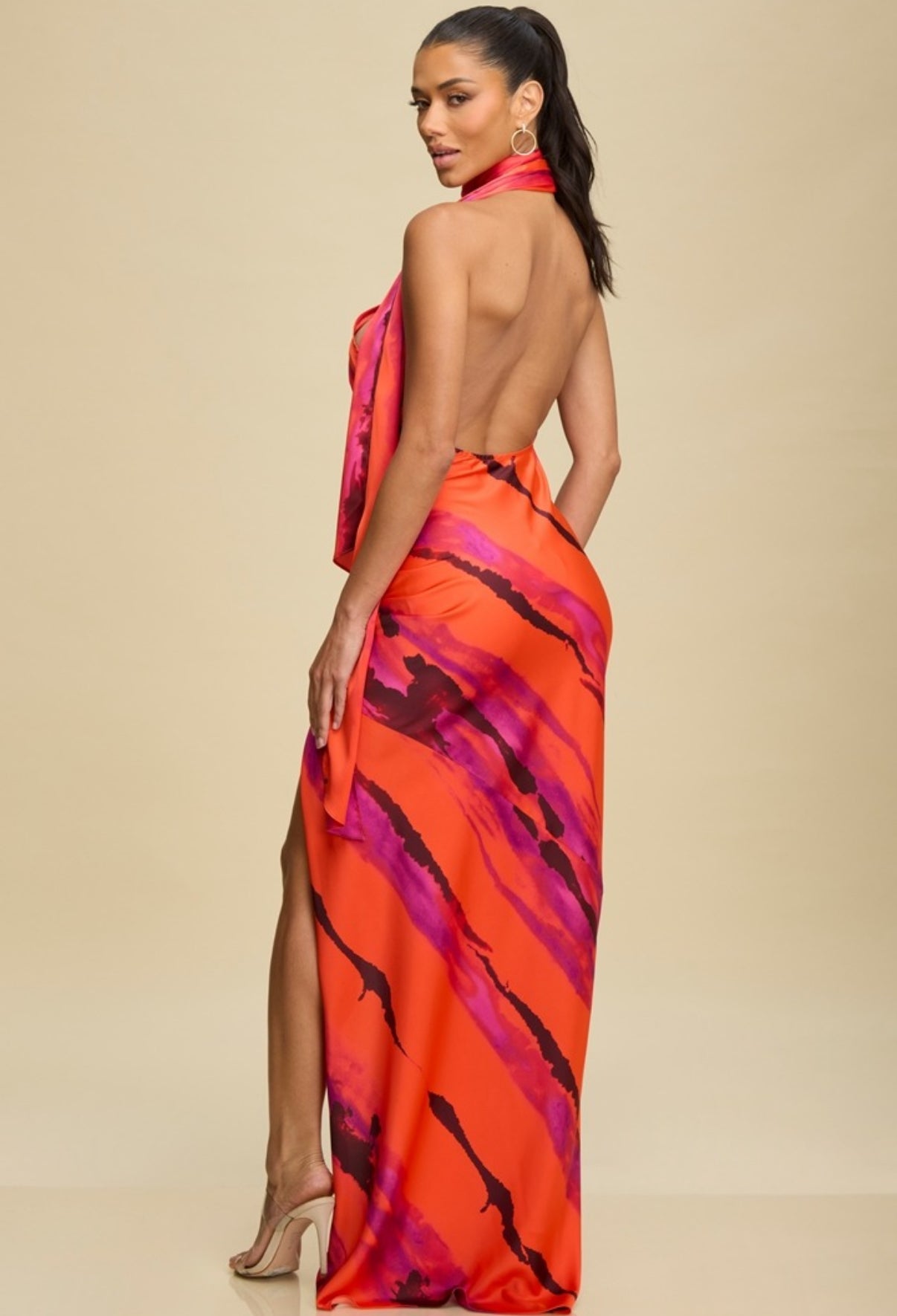 CARLA VESTIDO NARANJA ESAMPADO