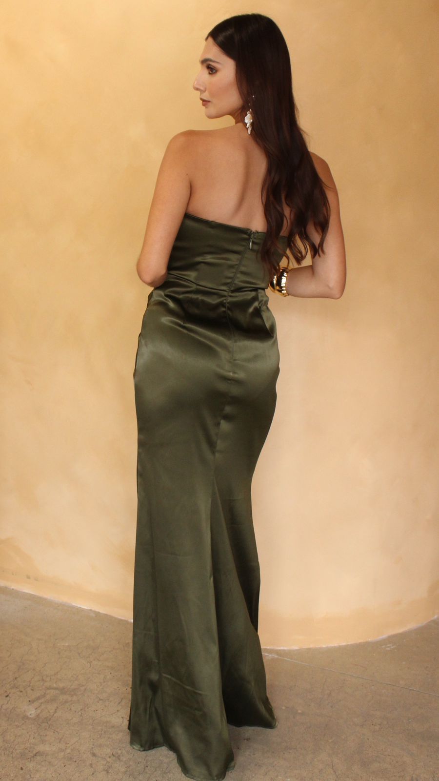 VESTIDO VERDE OLIVO