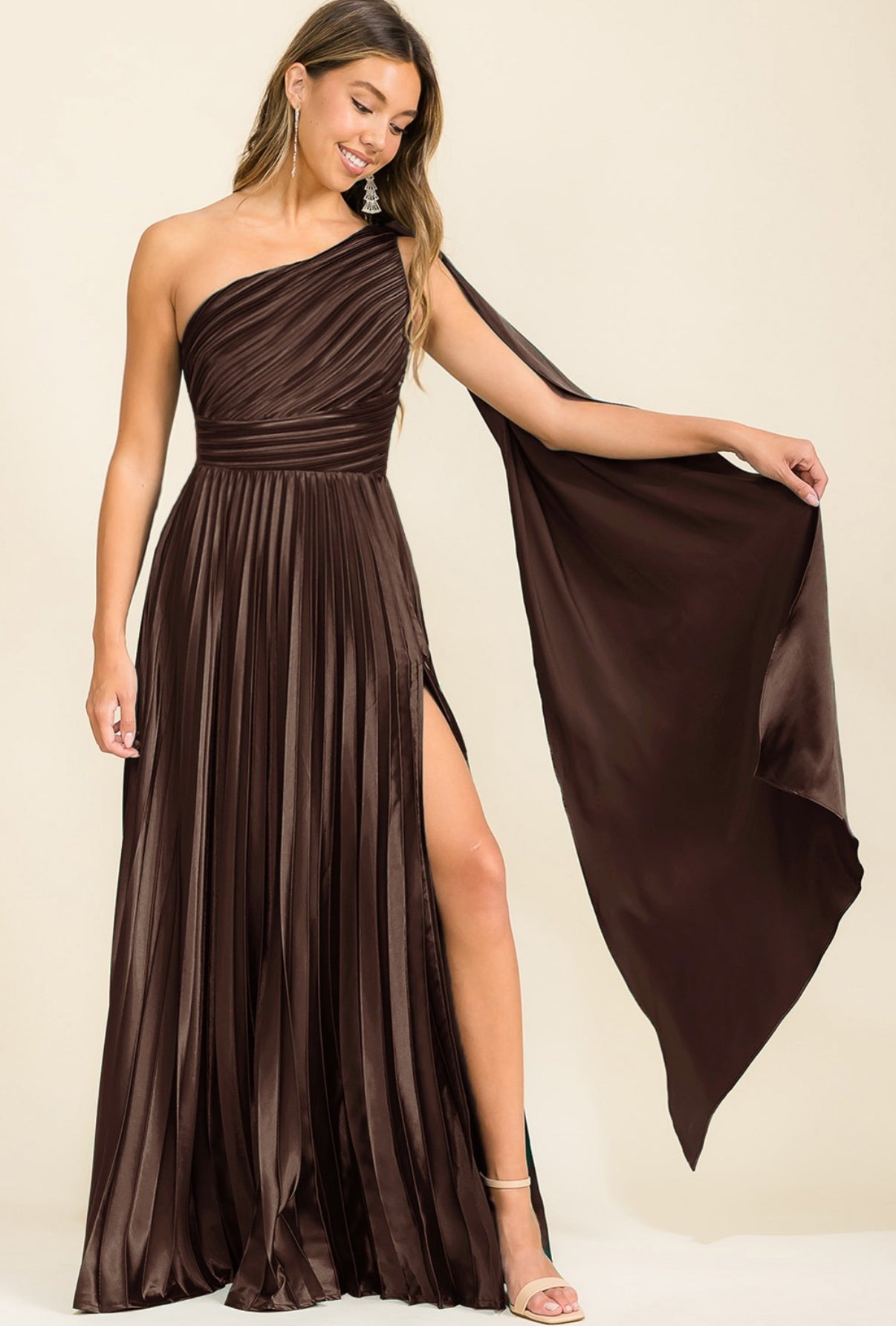 DAYANA VESTIDO CAFÉ CHOCOLATE