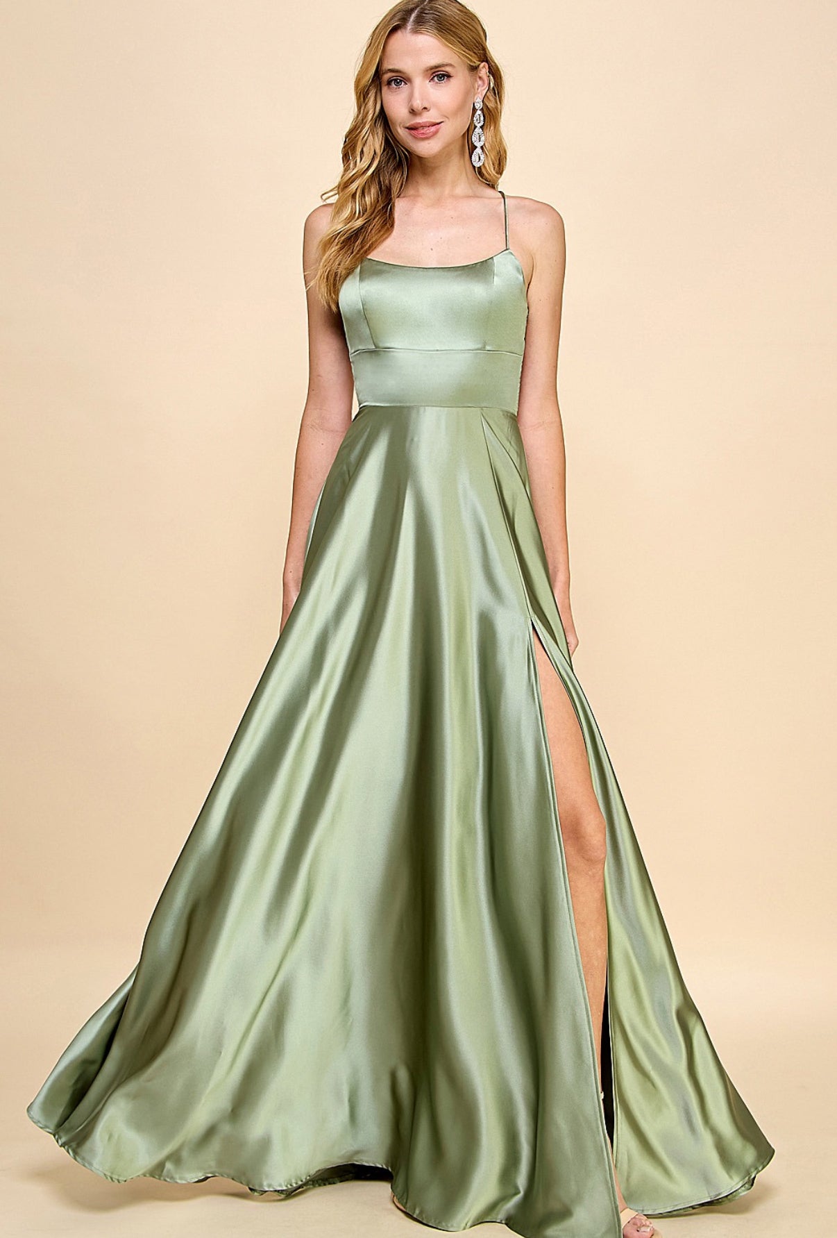 VESTIDO VERDE SAGE