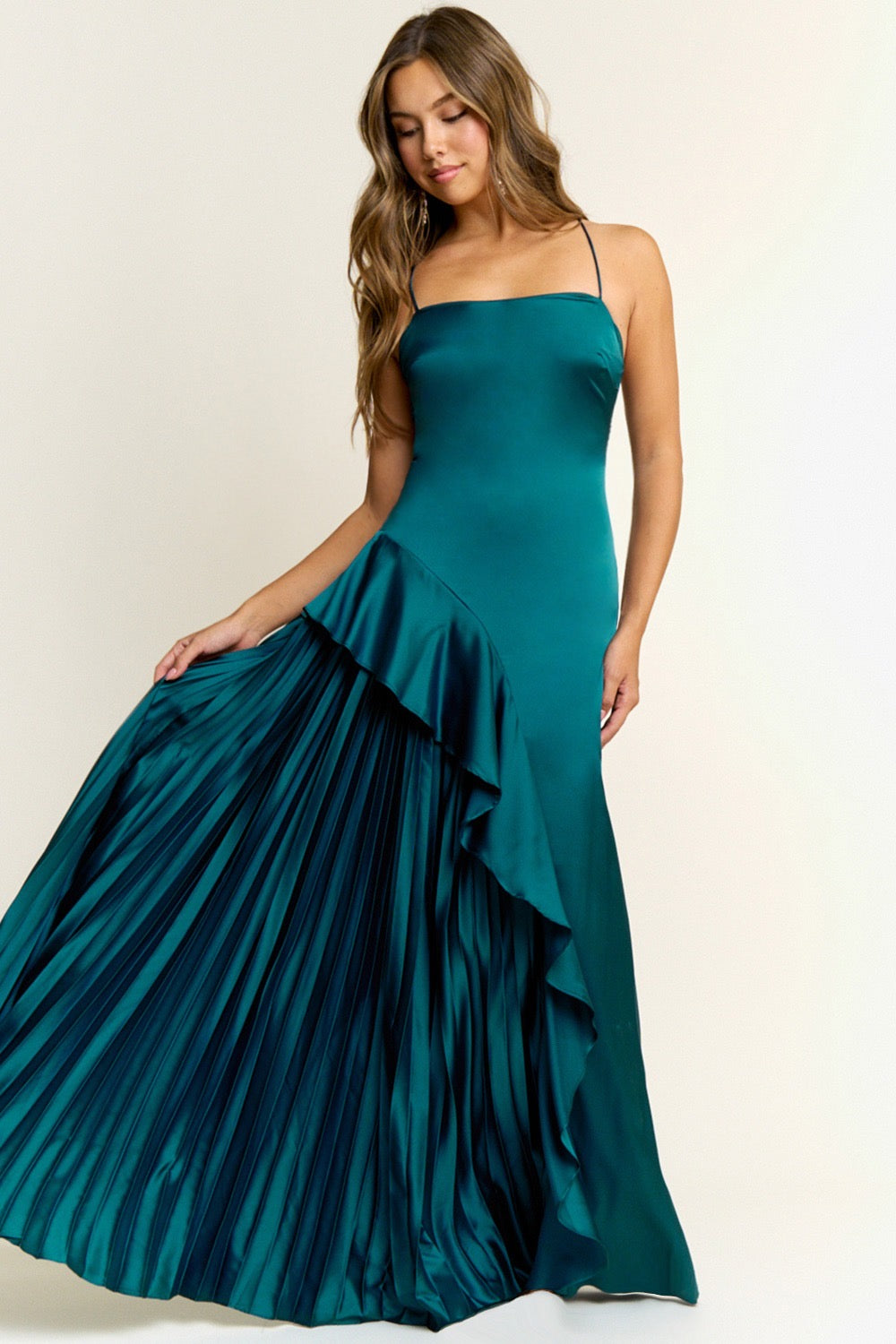 DEBORA VESTIDO VERDE ESMERALDA