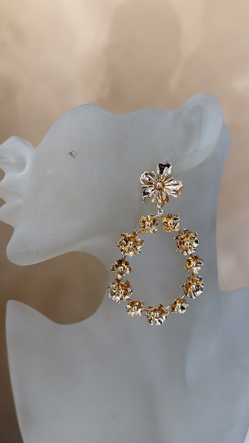 ARETE DORADO FLORES
