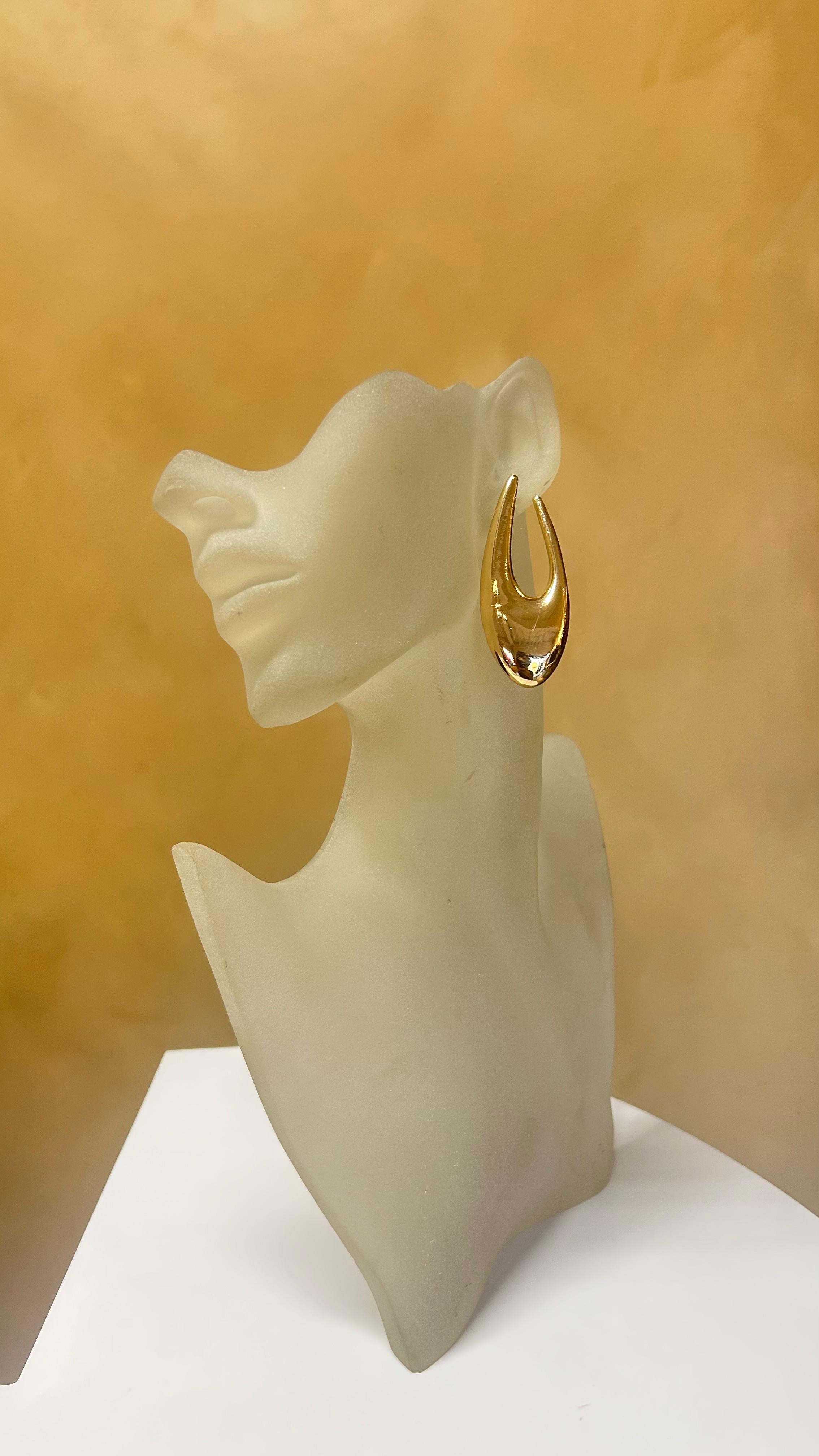 ARETE DORADO