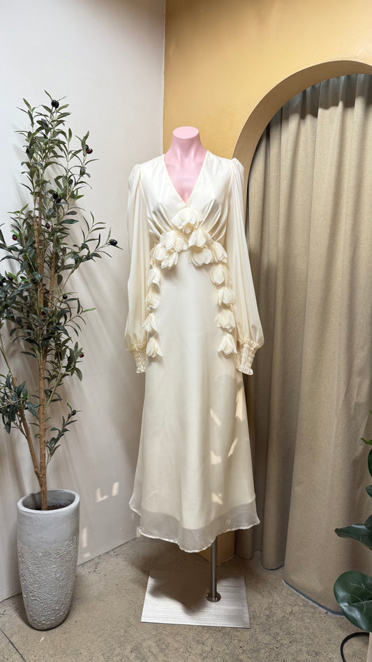 VESTIDO BEIGE
