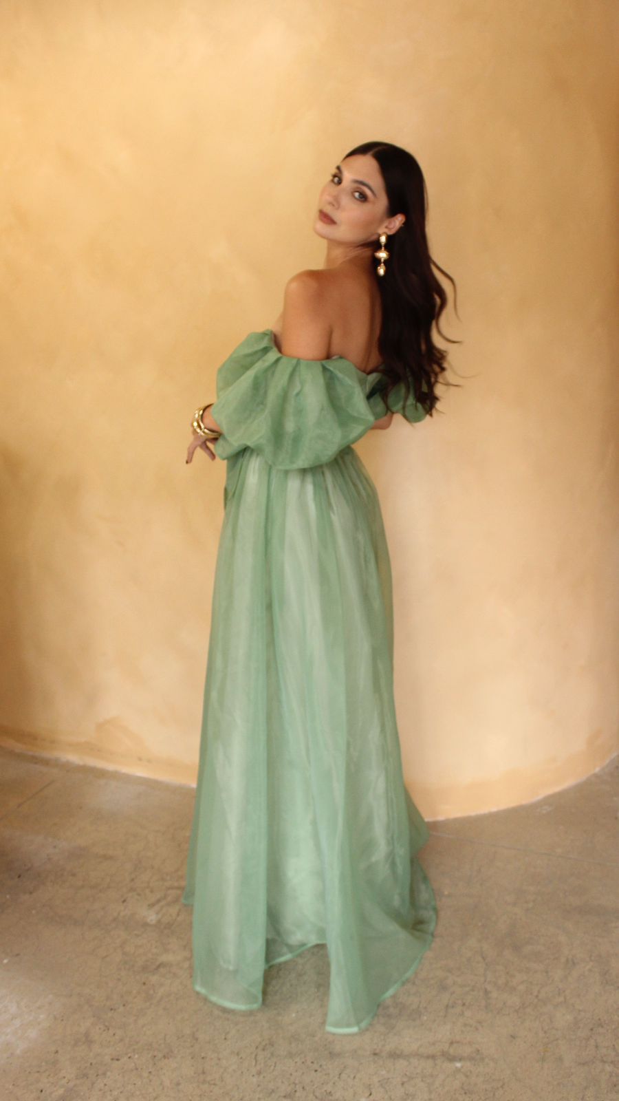 VESTIDO VERDE CON TUL