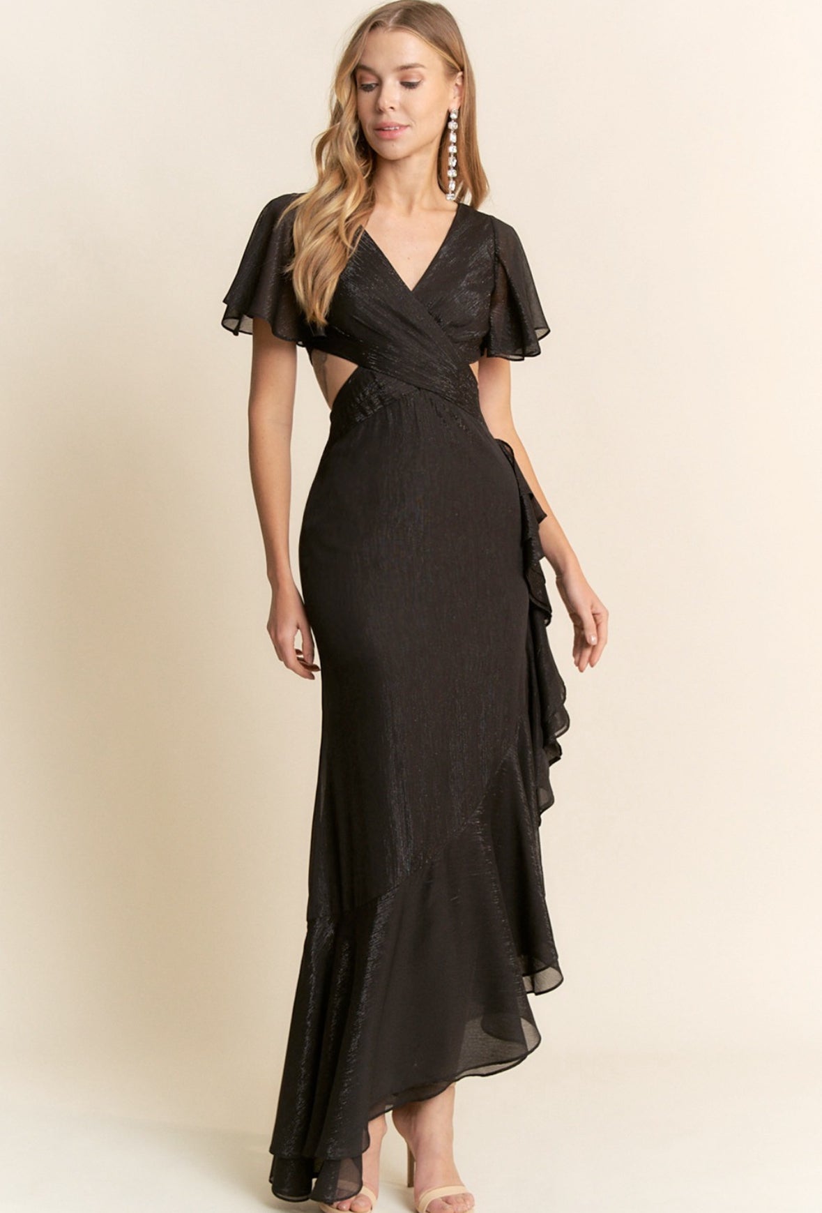 VESTIDO NEGRO ASIMETRICO