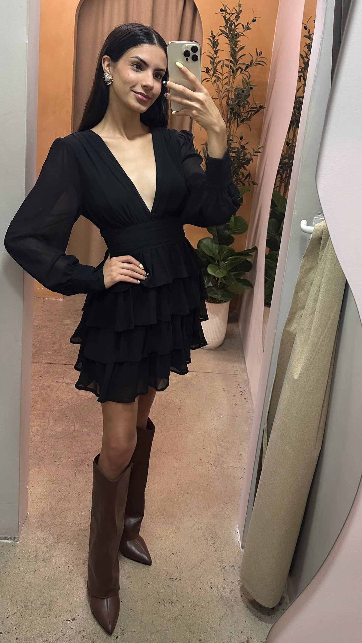 VESTIDO NEGRO