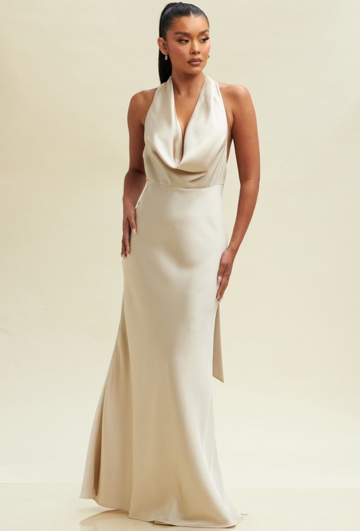 CAROL VESTIDO CHAMPAGNE