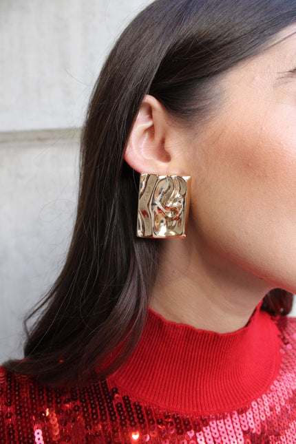 ARETE DORADO CUADRADO