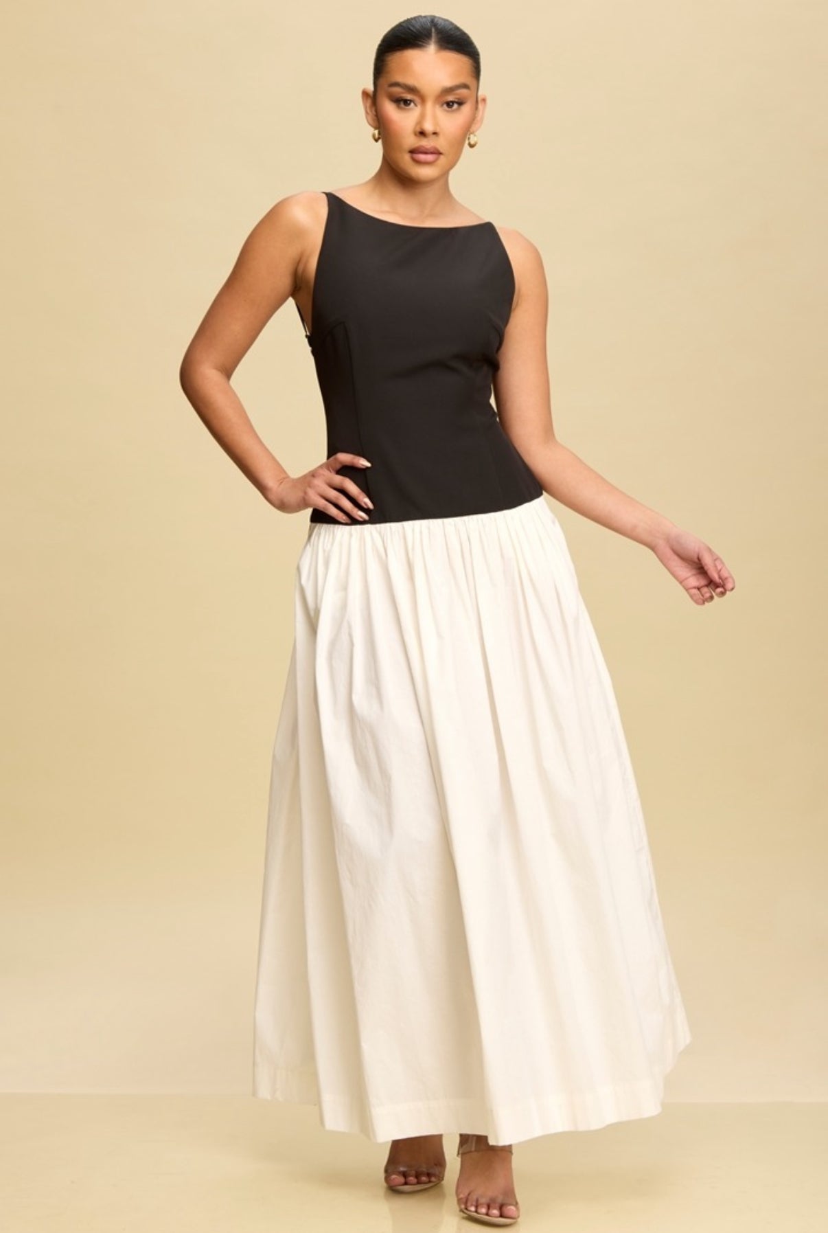 ITALIA VESTIDO NEGRO BLACO