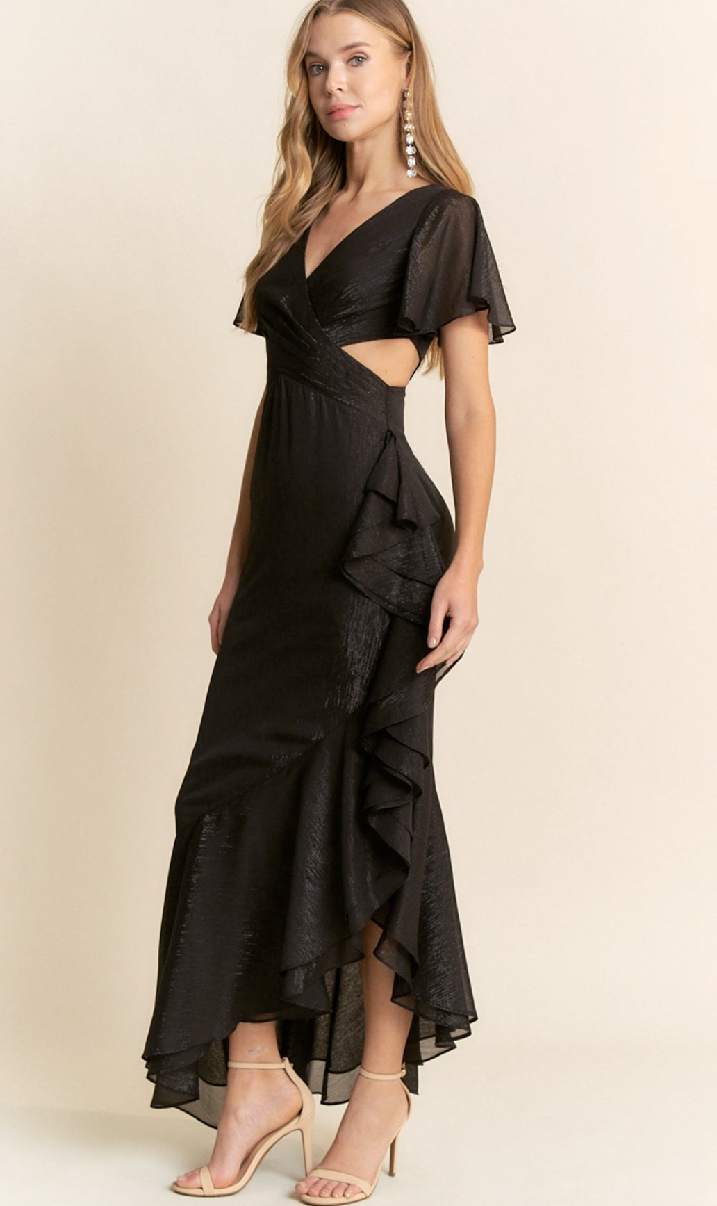 VESTIDO NEGRO ASIMETRICO