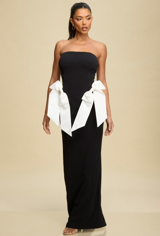 PENELOPE VESTIDO NEGRO MOÑOS