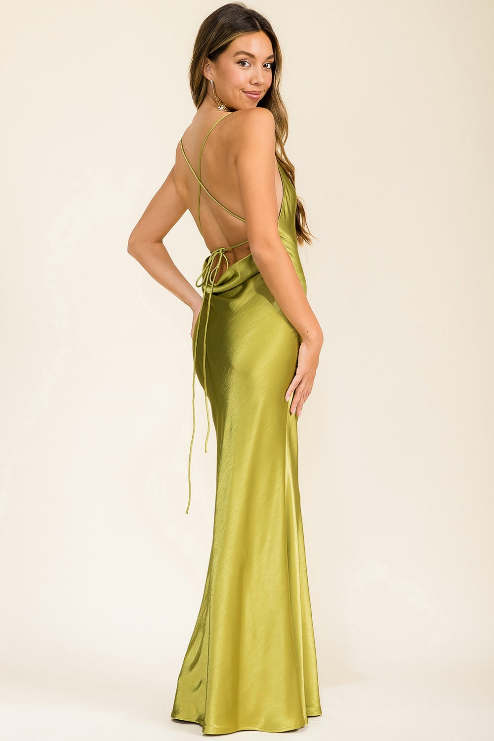 DAYANI VESTIDO VERDE MANZANA
