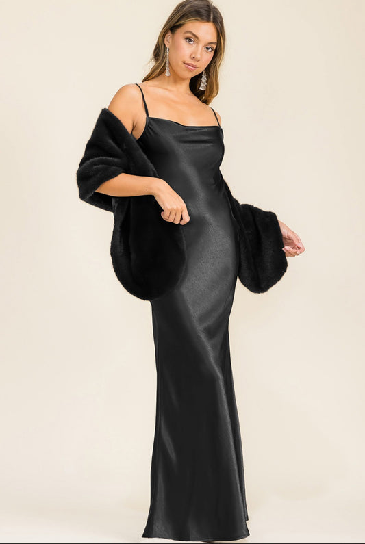 VESTIDO NEGRO SATIN