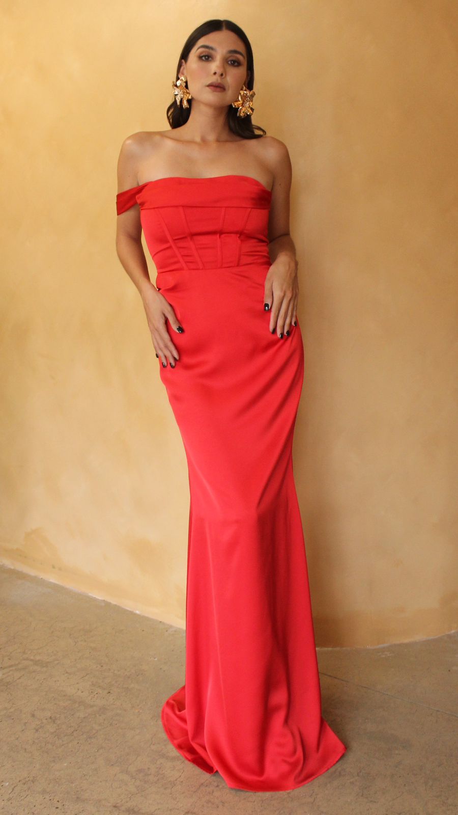 VESTIDO ROJO STRAPLESS