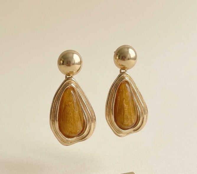 ARETE DORADO